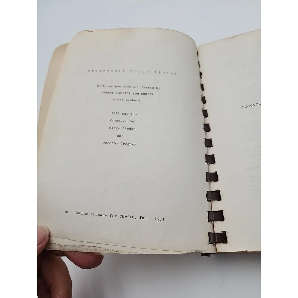 Delectable Collectibles Campus Crusade For‎ Christ Cookbook 1971 Vintage